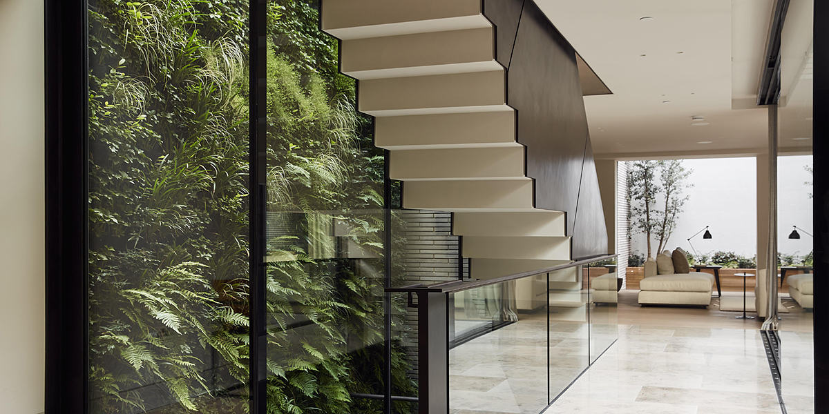 ‘开云电竞’经纪公司否认梁朝伟接拍日本片:未动笔签约(图2) 开云电竞