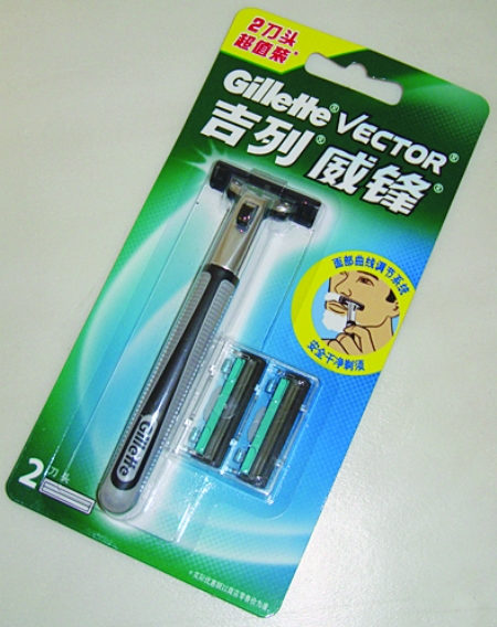 ‘开云电竞官方网站’萧亚轩陪同赌王女儿游韩国 紧靠型男疑似有新欢(图1) 开云电竞官方网站