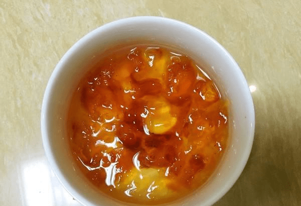 桃胶到底是什么?吃了有什么利益?桃胶要怎样做吃起来才最鲜味?|开云电竞(图3)
桃胶到底是什么?吃了有什么利益?桃胶要怎样做吃起来才最鲜味?|开云电竞(图3)